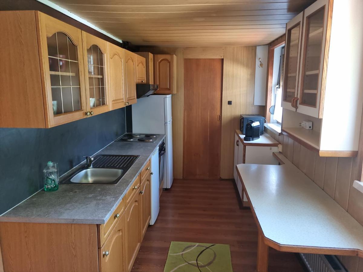 Pichl  Racing Apartments Schutt מראה חיצוני תמונה